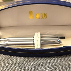 Bill Blass Silver Pen And Pencil Set